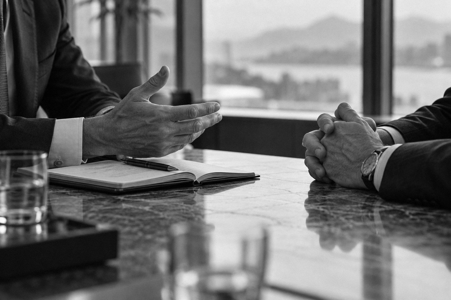 Équipe dirigeante en atelier de travail